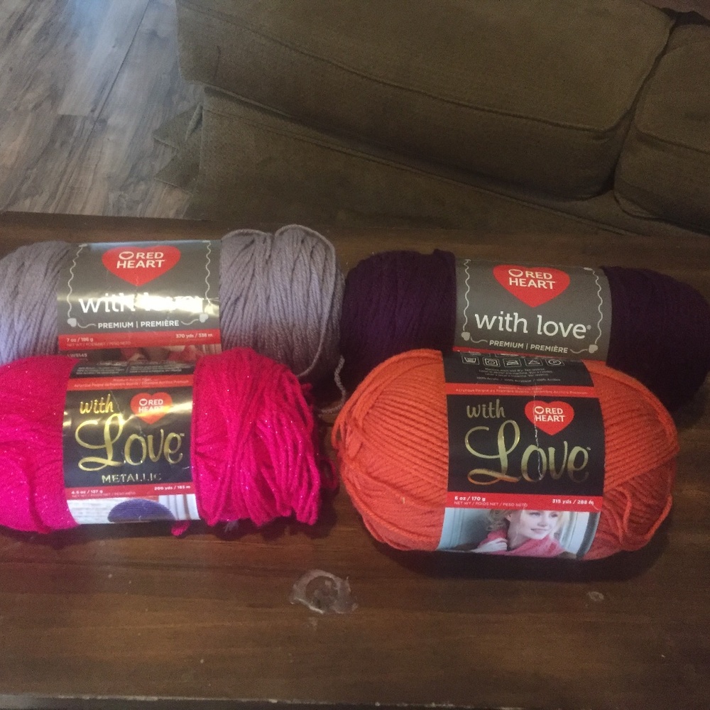 Red Heart Yarn Lot of 4